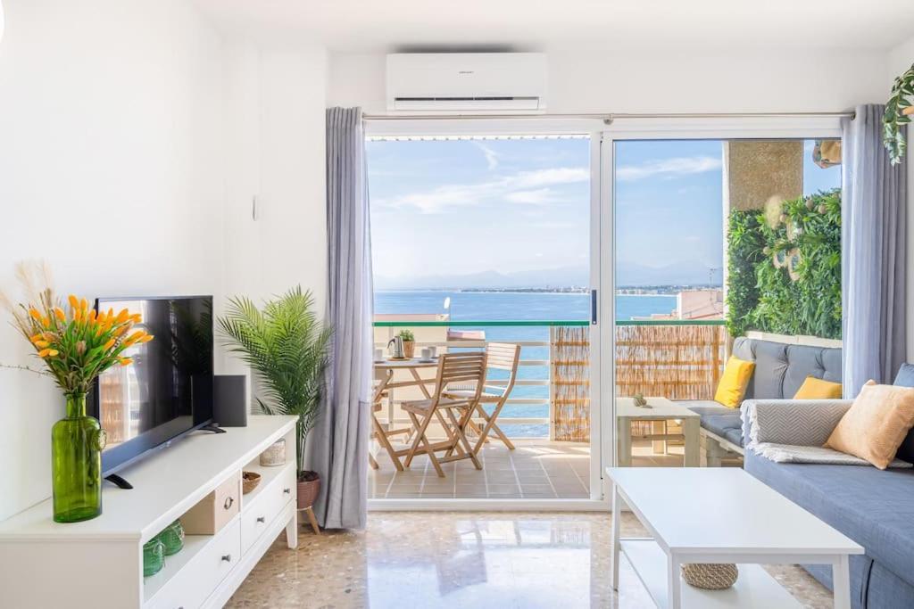 1ªlinea Mar-Piscina-Wifi-Portaventura-Luxury-Chill5 Lejlighed Salou Eksteriør billede