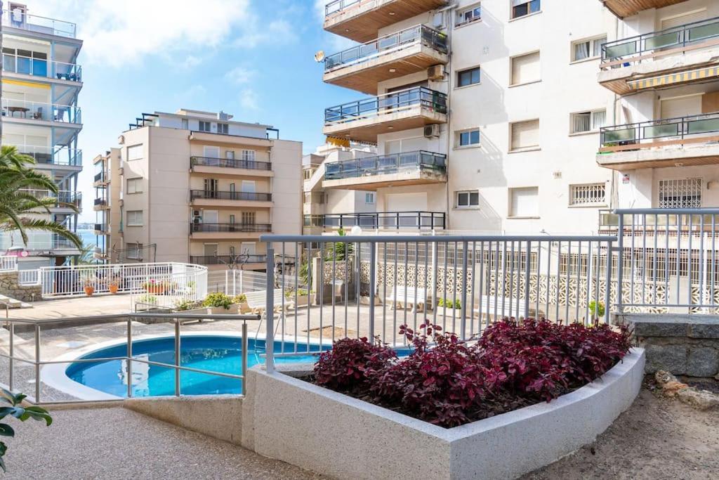 1ªlinea Mar-Piscina-Wifi-Portaventura-Luxury-Chill5 Lejlighed Salou Eksteriør billede